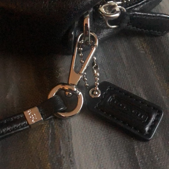 EC Coach Wristlet - Picture 9 of 11